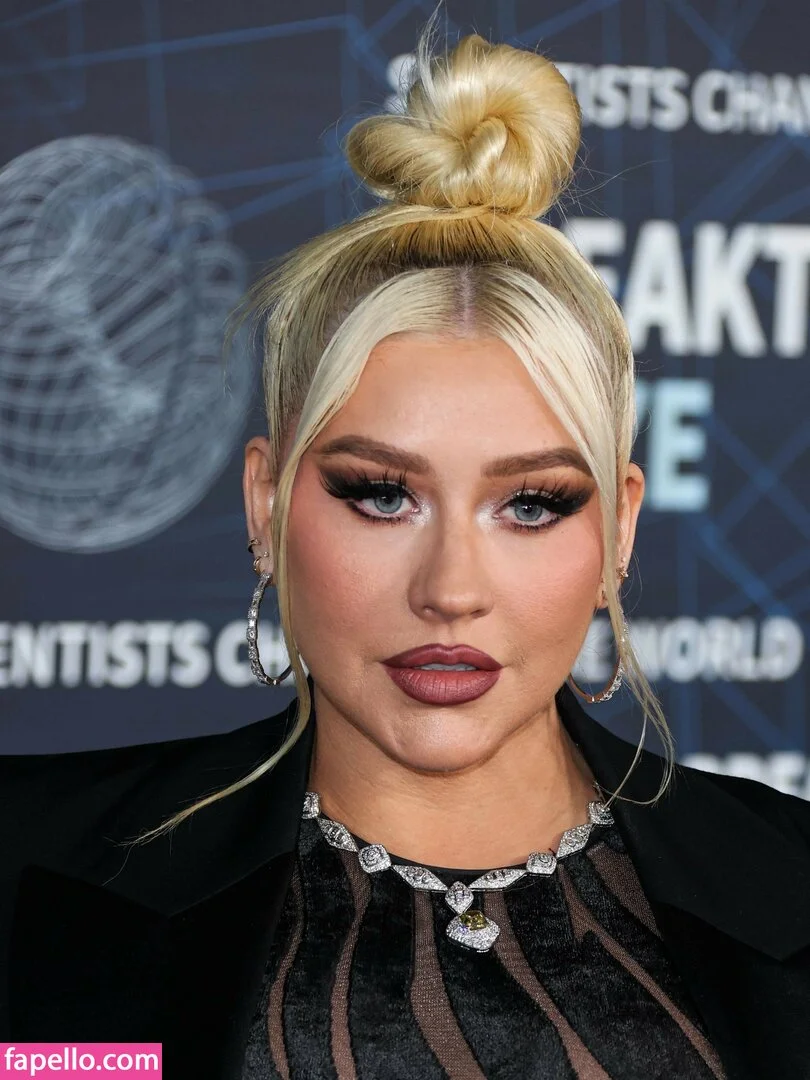 Christina Aguilera Onlyfans Photo Gallery 
