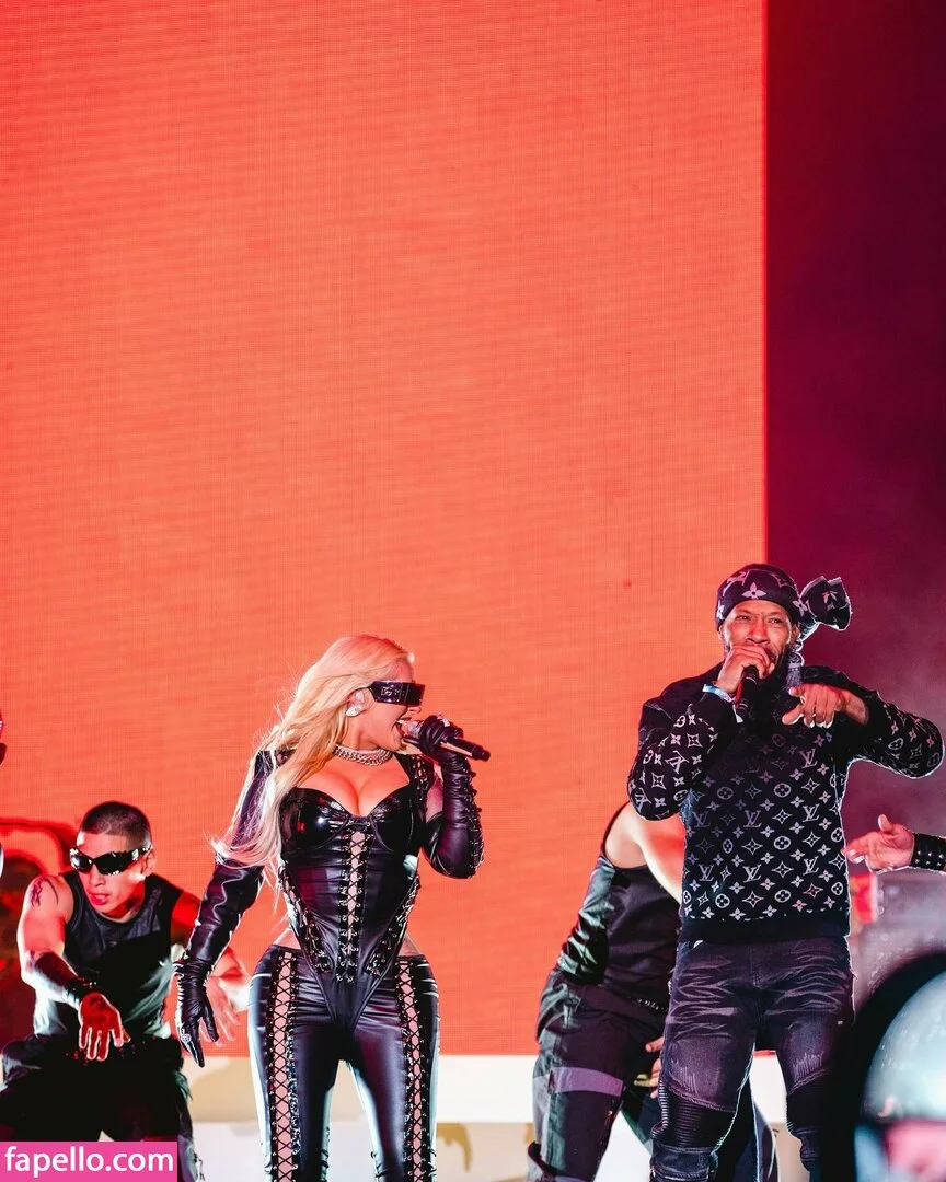 Christina Aguilera Onlyfans Photo Gallery 