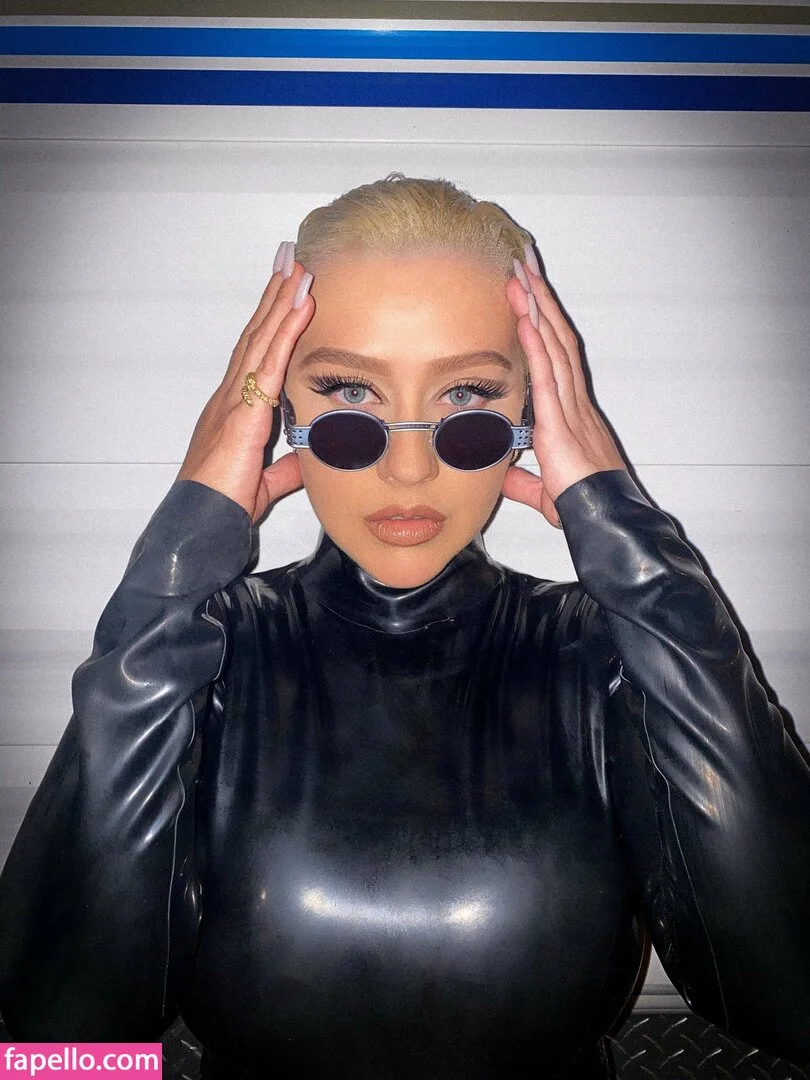 Christina Aguilera Onlyfans Photo Gallery 