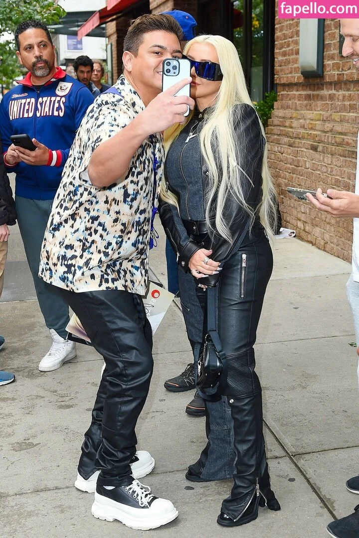 Christina Aguilera Onlyfans Photo Gallery 