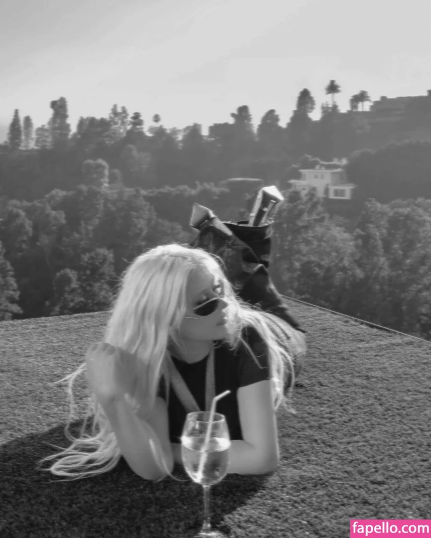 Christina Aguilera Onlyfans Photo Gallery 