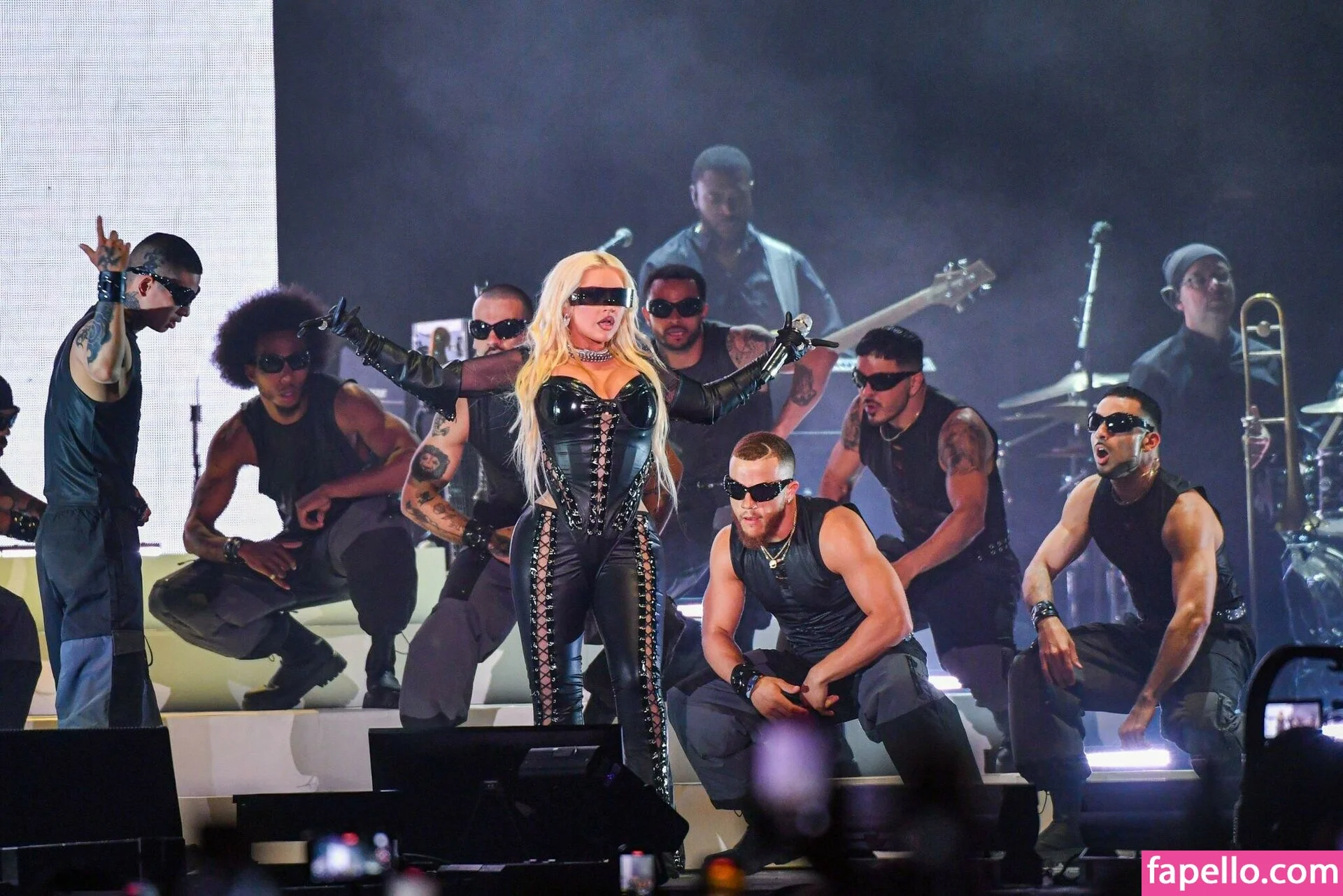 Christina Aguilera Onlyfans Photo Gallery 