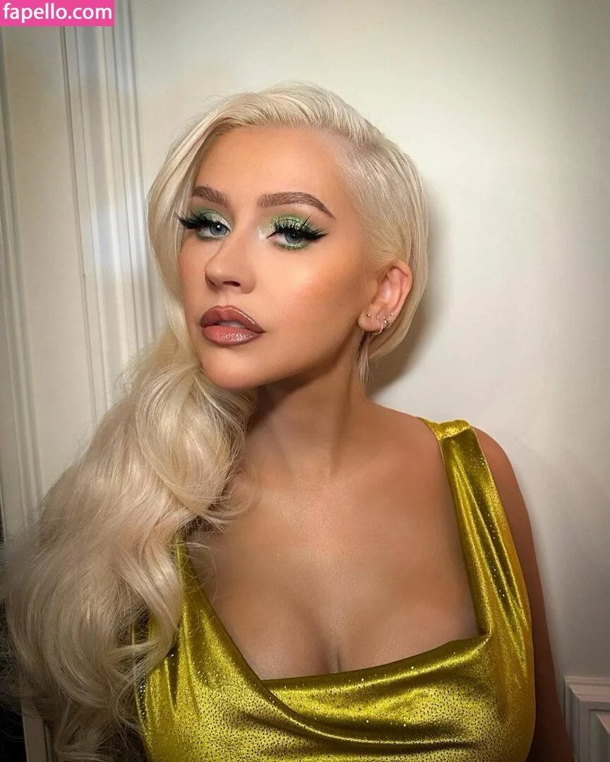 Christina Aguilera Onlyfans Photo Gallery 