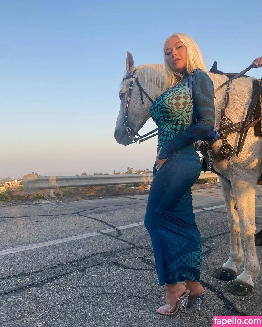 Christina Aguilera Onlyfans Photo Gallery 