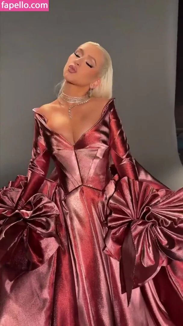 Christina Aguilera Onlyfans Photo Gallery 