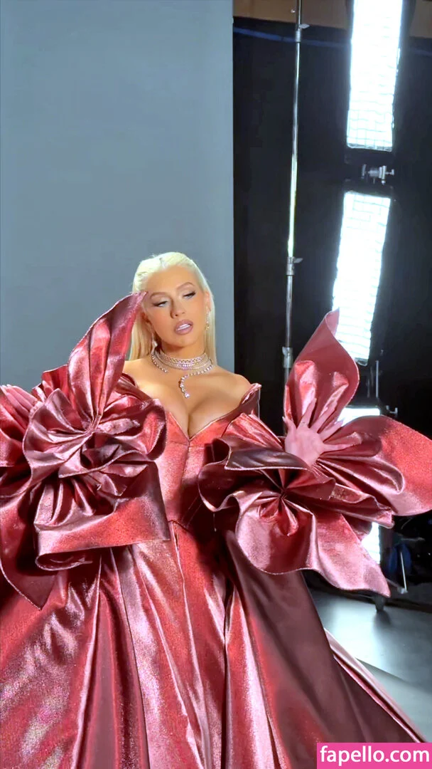 Christina Aguilera Onlyfans Photo Gallery 