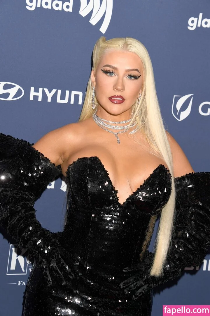 Christina Aguilera Onlyfans Photo Gallery 