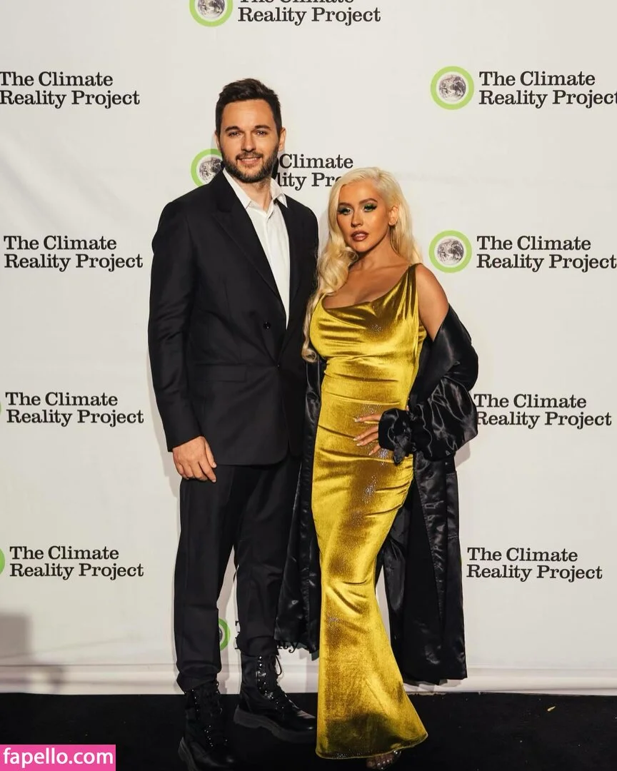 Christina Aguilera Onlyfans Photo Gallery 