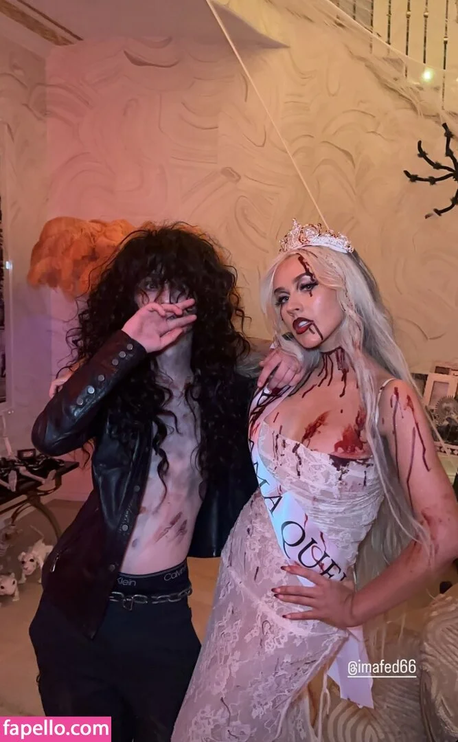 Christina Aguilera Onlyfans Photo Gallery 