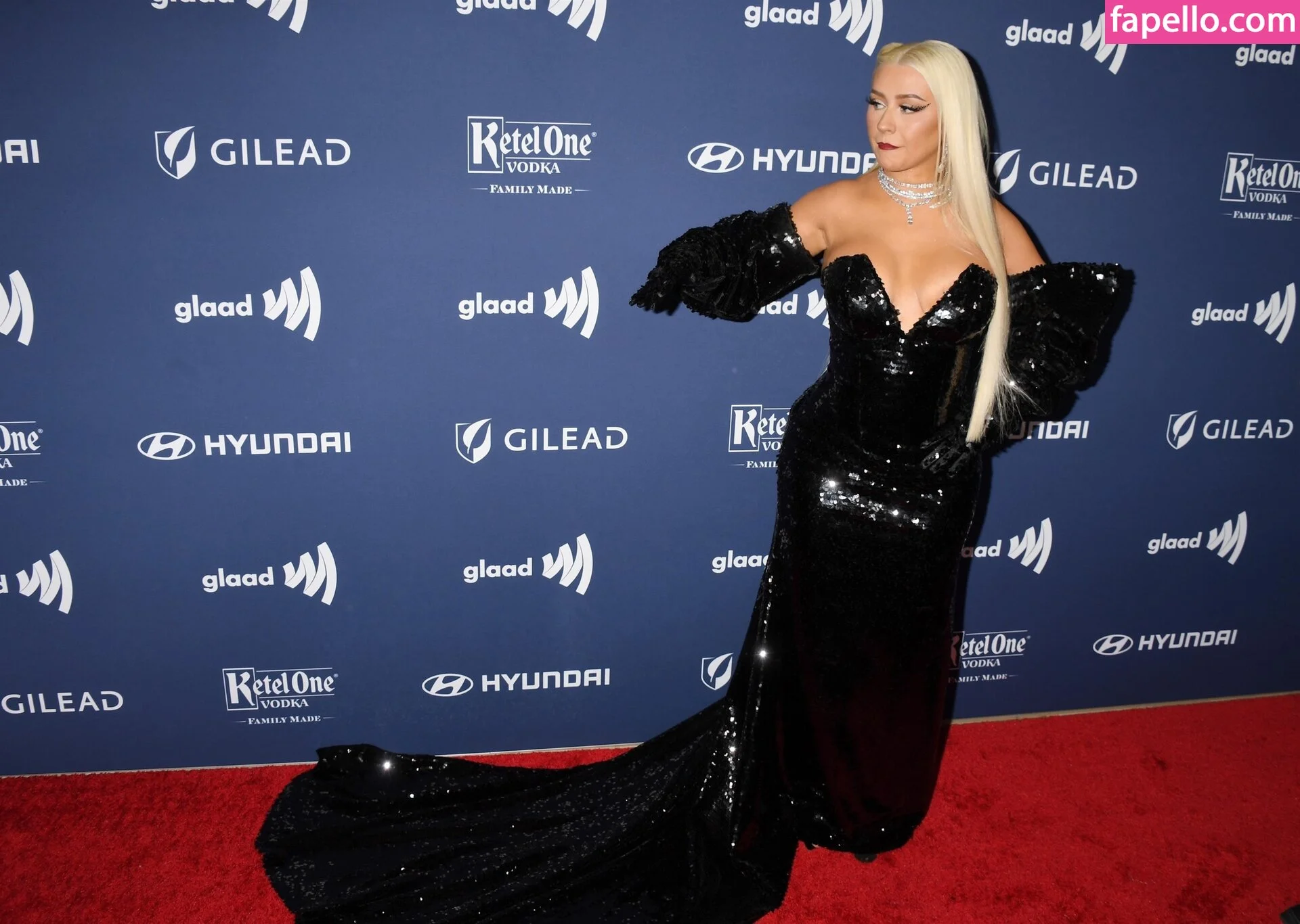 Christina Aguilera Onlyfans Photo Gallery 