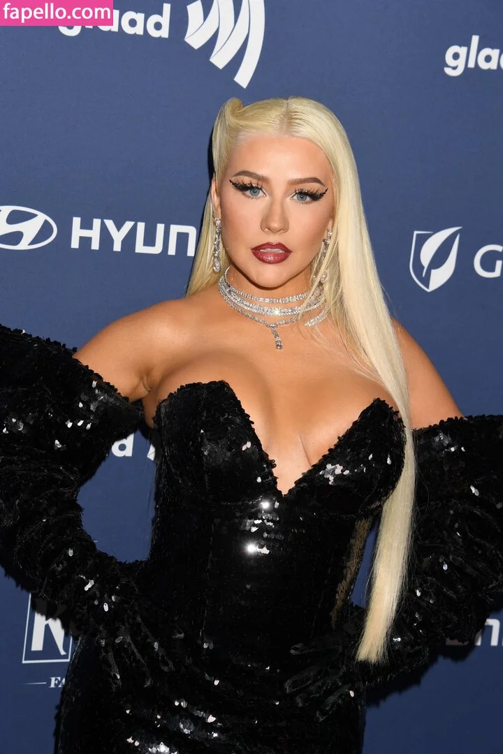 Christina Aguilera Onlyfans Photo Gallery 