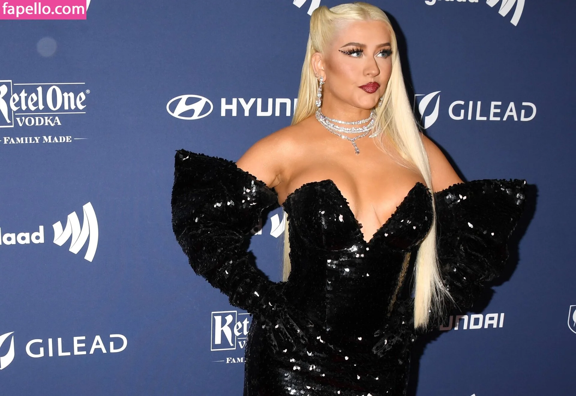 Christina Aguilera Onlyfans Photo Gallery 