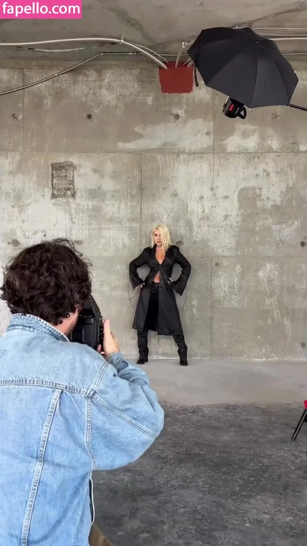 Christina Aguilera Onlyfans Photo Gallery 