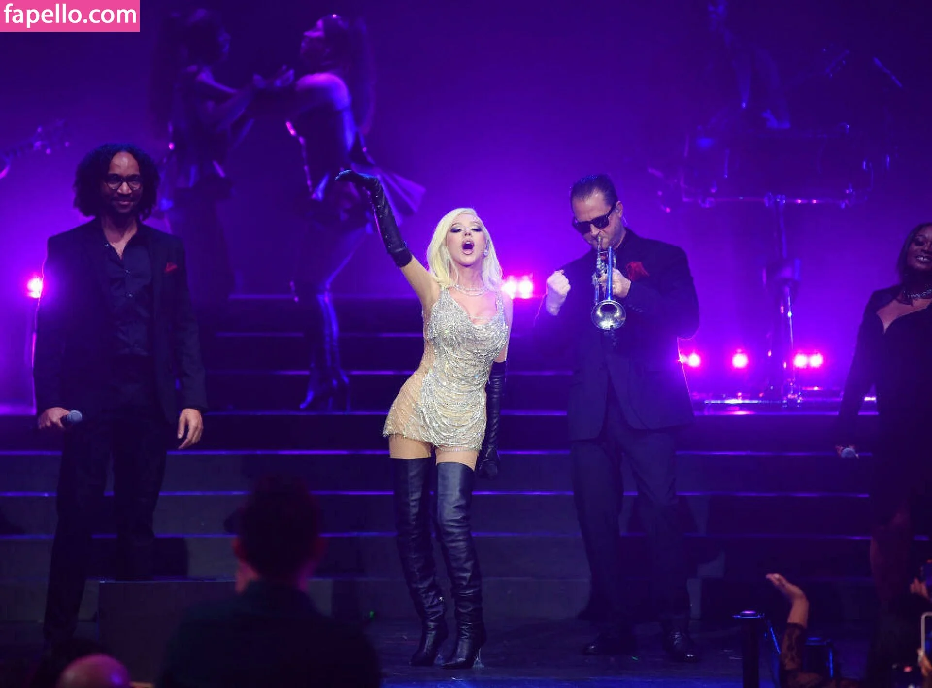 Christina Aguilera Onlyfans Photo Gallery 