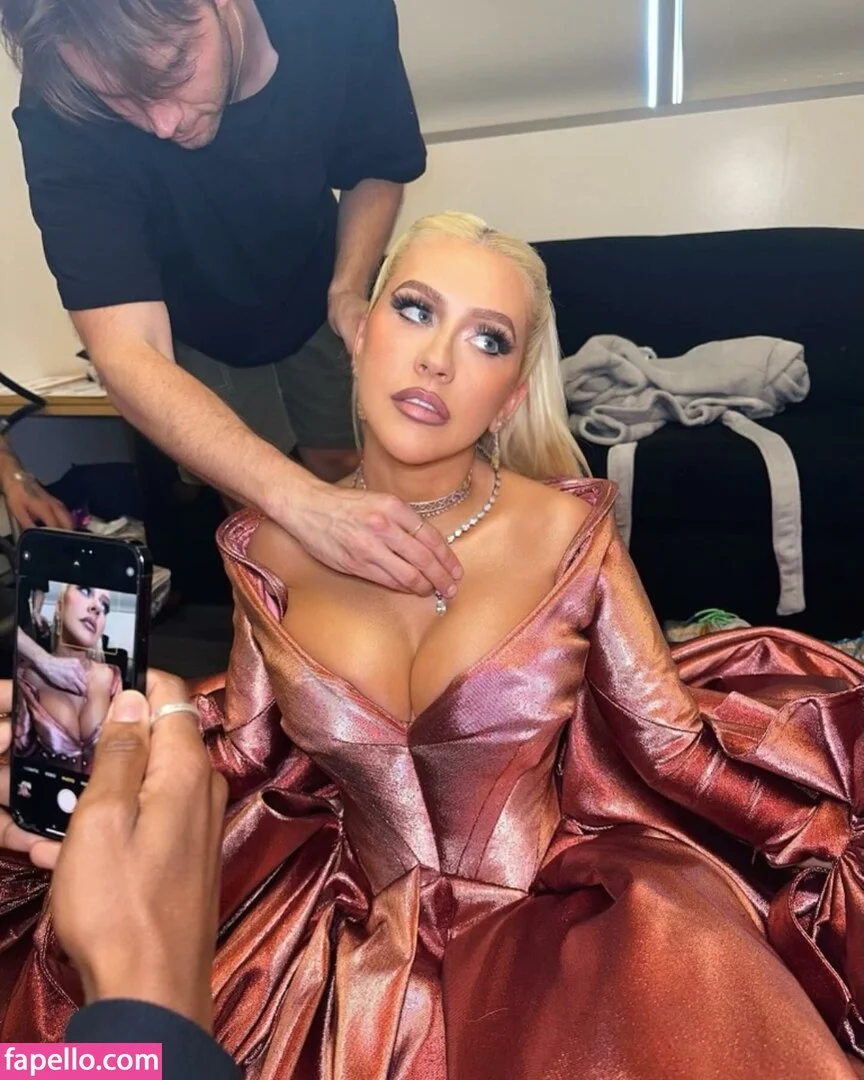 Christina Aguilera Onlyfans Photo Gallery 