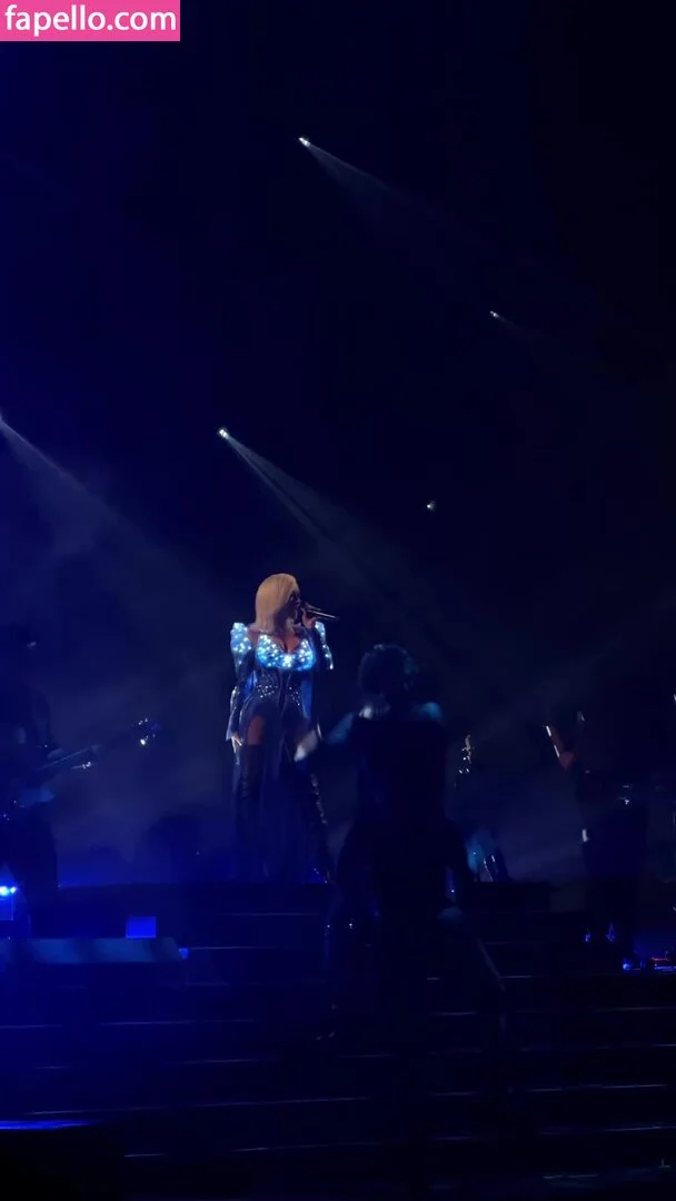 Christina Aguilera Onlyfans Photo Gallery 