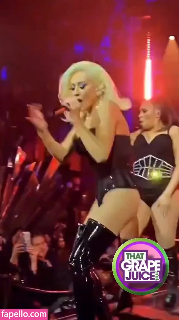 Christina Aguilera Onlyfans Photo Gallery 