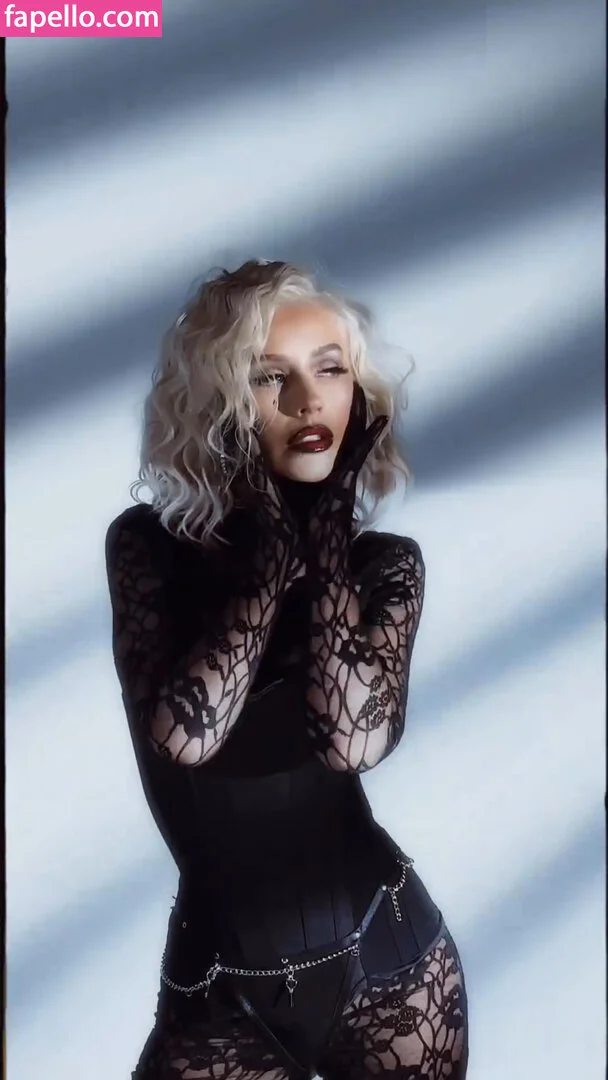 Christina Aguilera Onlyfans Photo Gallery 