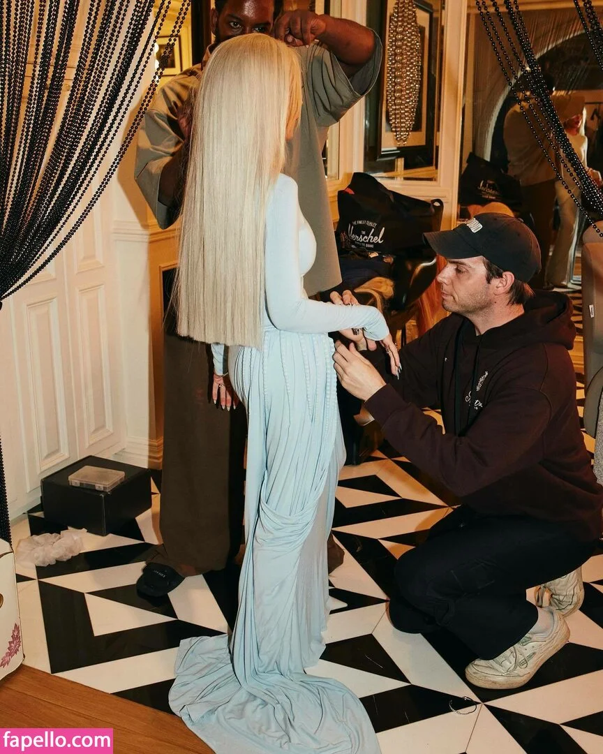 Christina Aguilera Onlyfans Photo Gallery 