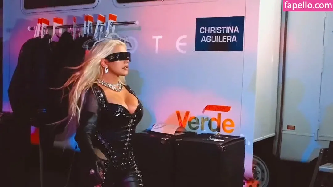 Christina Aguilera Onlyfans Photo Gallery 