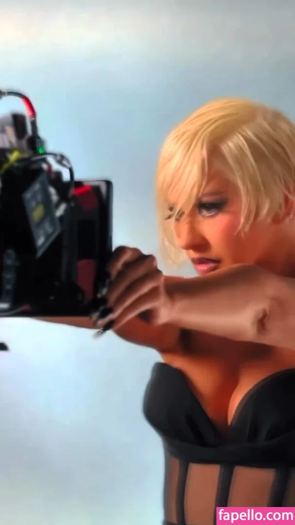 Christina Aguilera Onlyfans Photo Gallery 