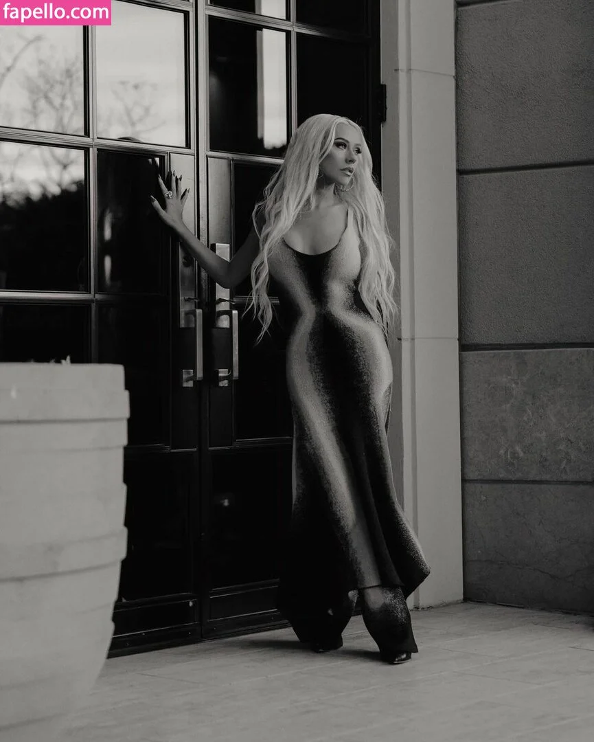 Christina Aguilera Onlyfans Photo Gallery 