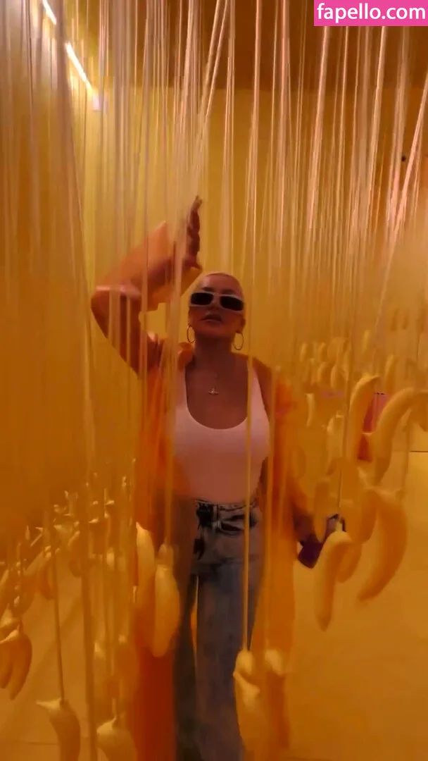 Christina Aguilera Onlyfans Photo Gallery 