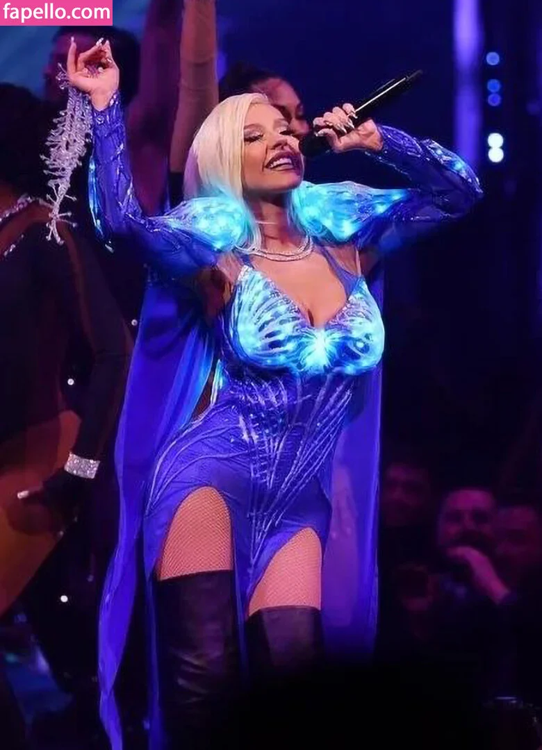 Christina Aguilera Onlyfans Photo Gallery 