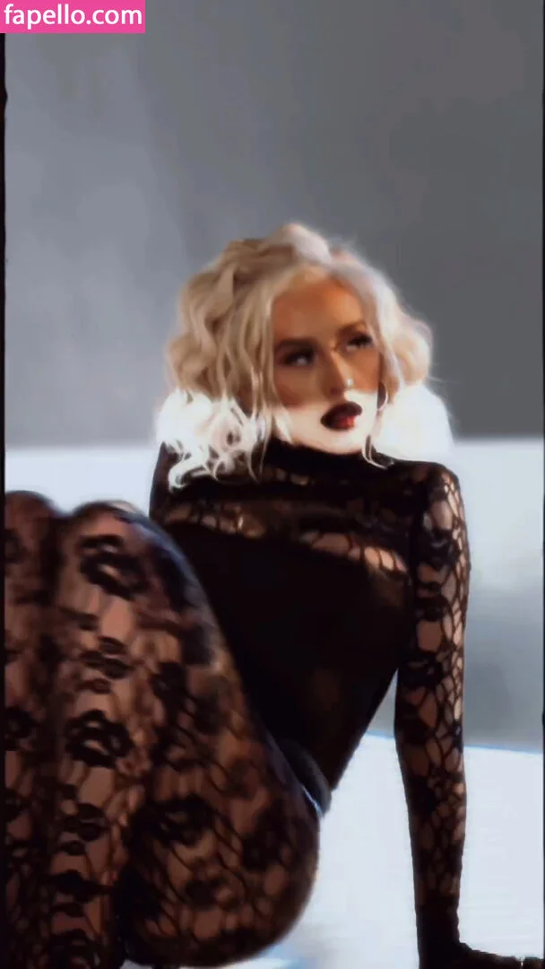 Christina Aguilera Onlyfans Photo Gallery 