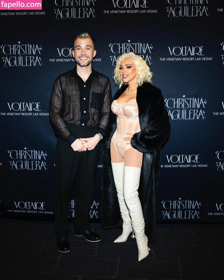 Christina Aguilera Onlyfans Photo Gallery 