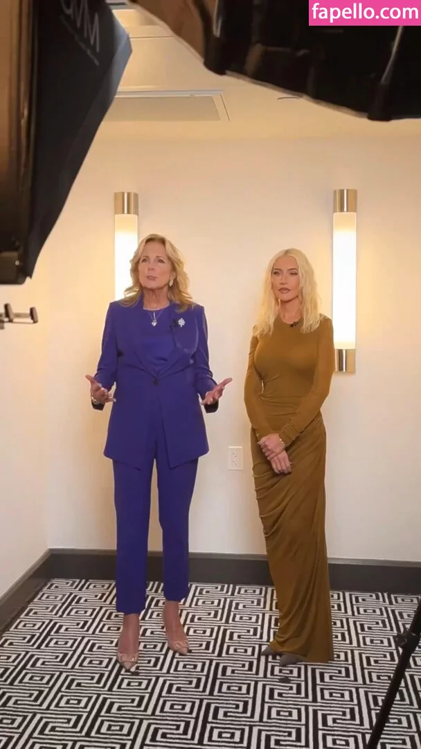 Christina Aguilera Onlyfans Photo Gallery 