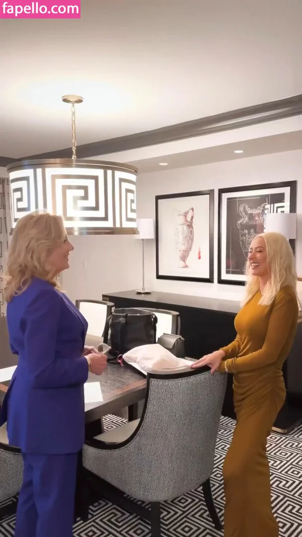 Christina Aguilera Onlyfans Photo Gallery 