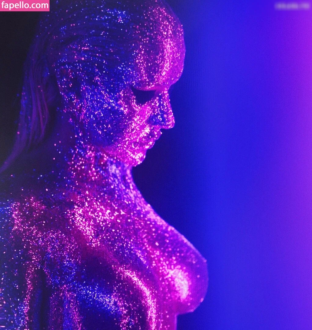 Christina Aguilera Onlyfans Photo Gallery 