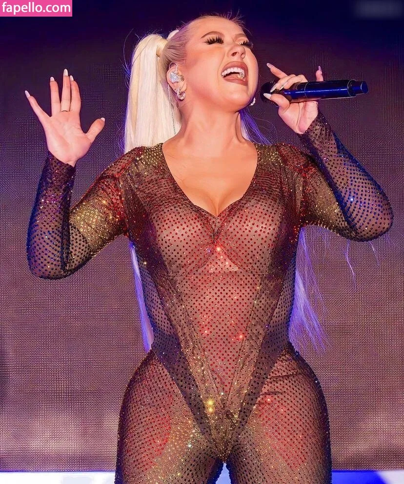 Christina Aguilera Onlyfans Photo Gallery 