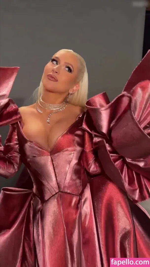 Christina Aguilera Onlyfans Photo Gallery 