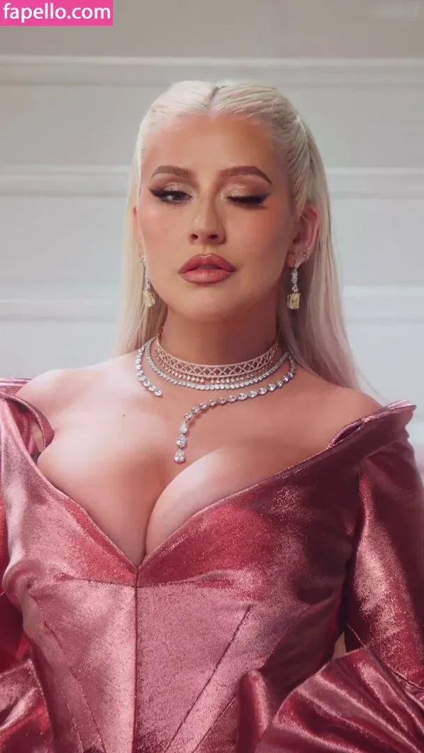 Christina Aguilera Onlyfans Photo Gallery 