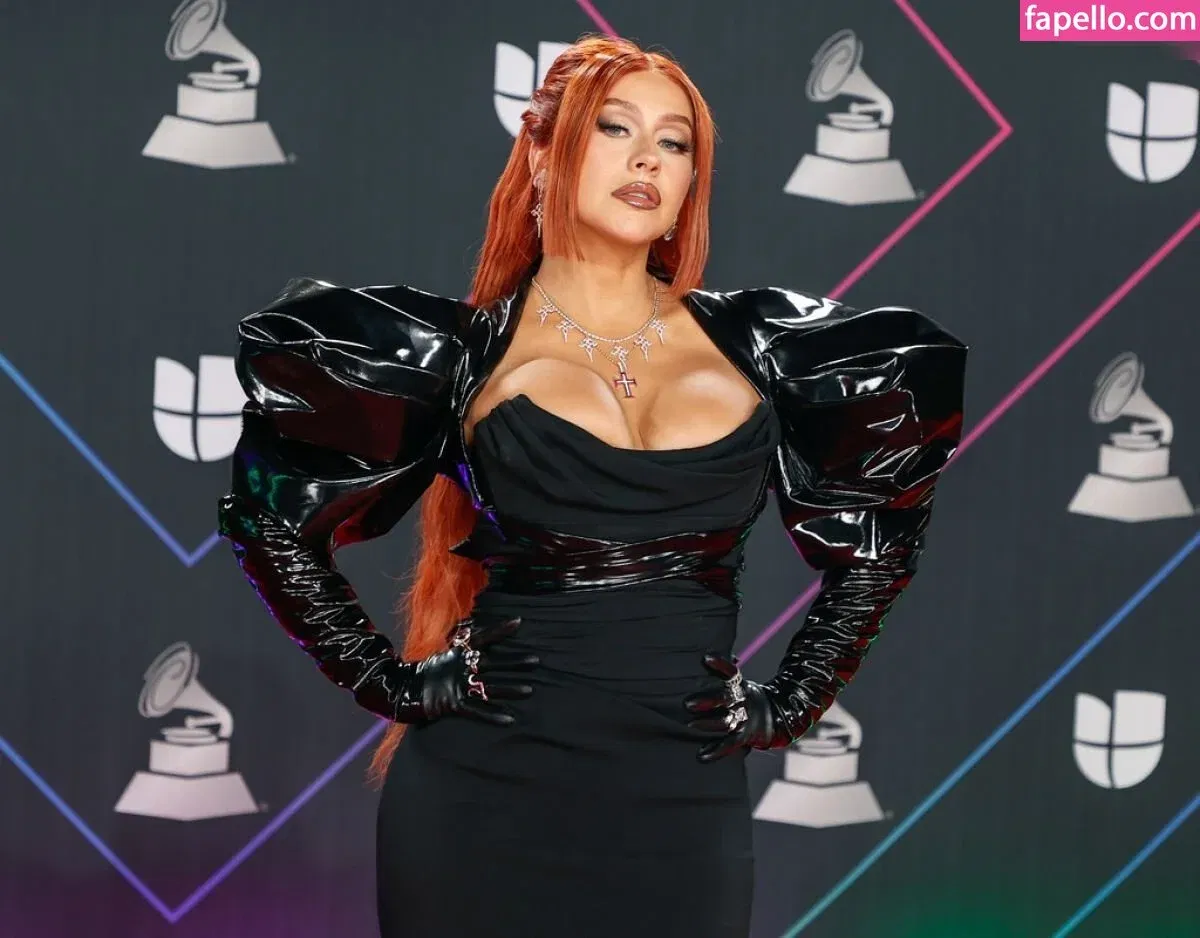 Christina Aguilera Onlyfans Photo Gallery 