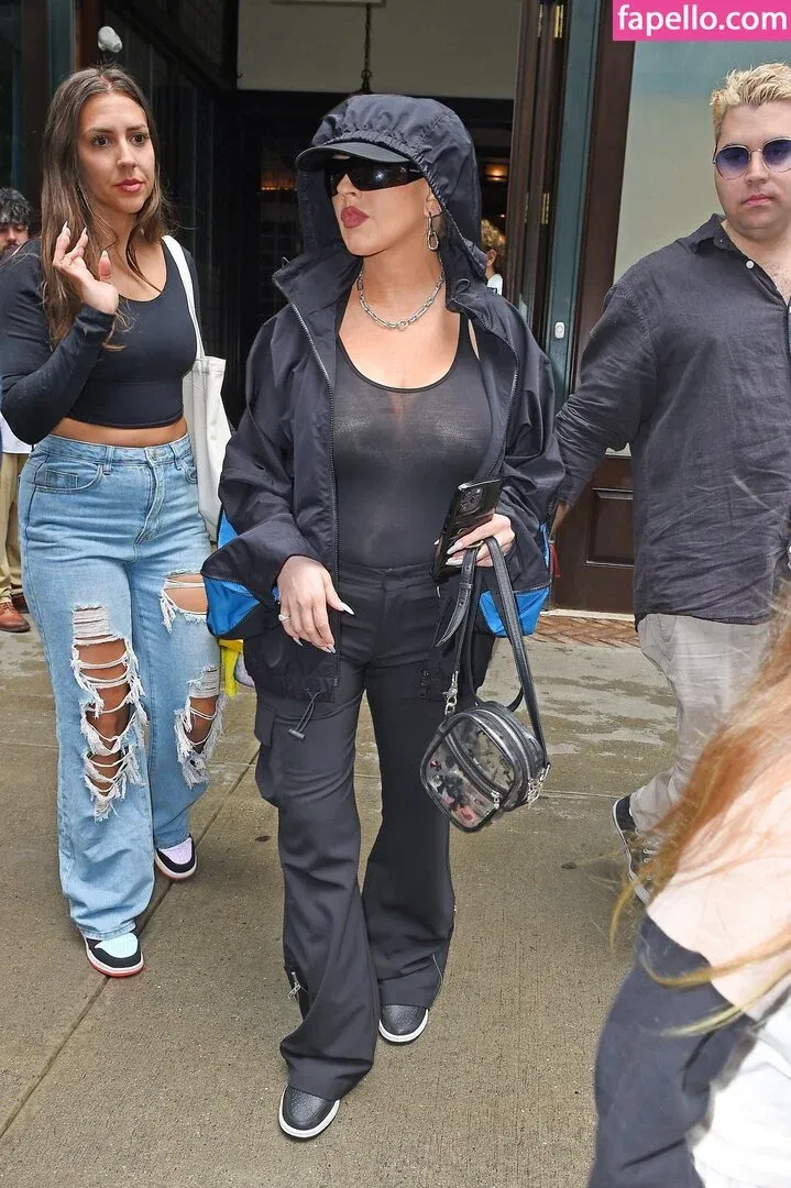 Christina Aguilera Onlyfans Photo Gallery 