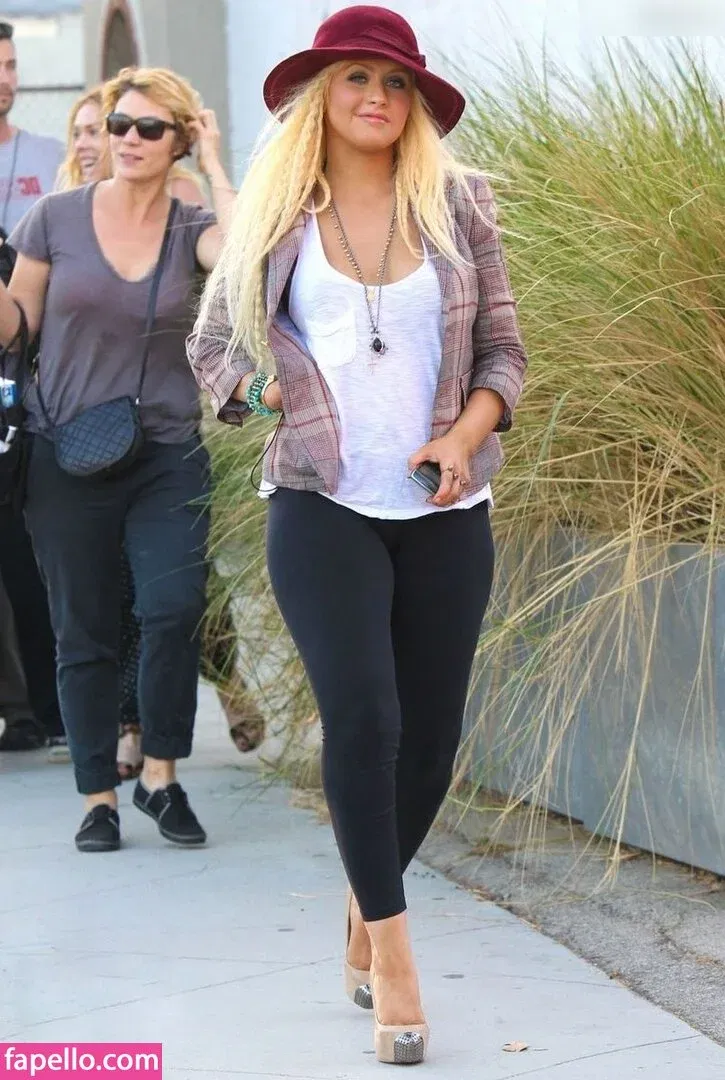 Christina Aguilera Onlyfans Photo Gallery 