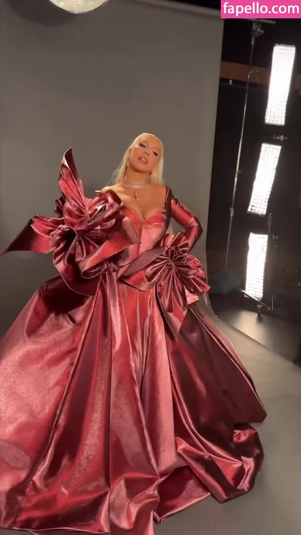 Christina Aguilera Onlyfans Photo Gallery 