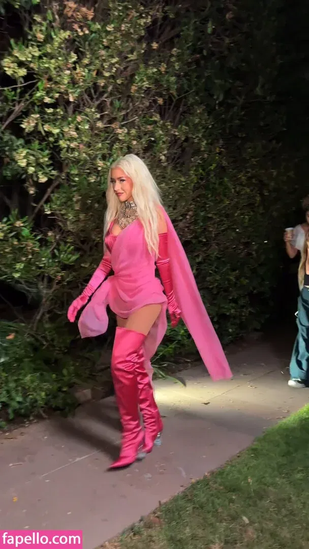 Christina Aguilera Onlyfans Photo Gallery 