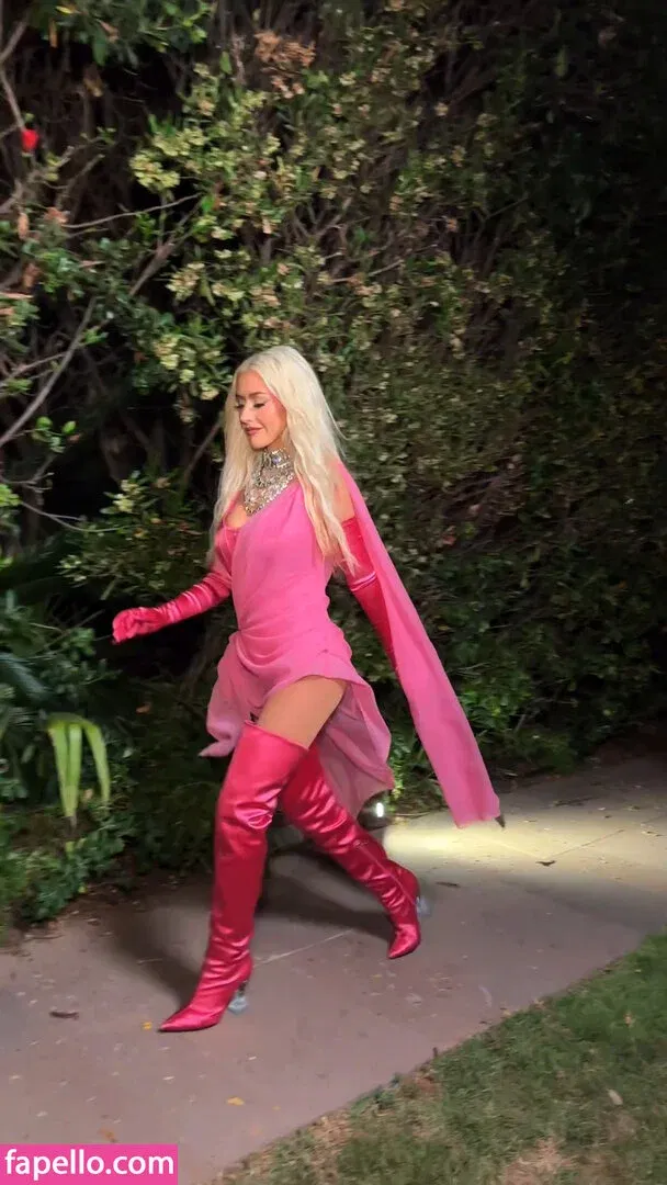 Christina Aguilera Onlyfans Photo Gallery 