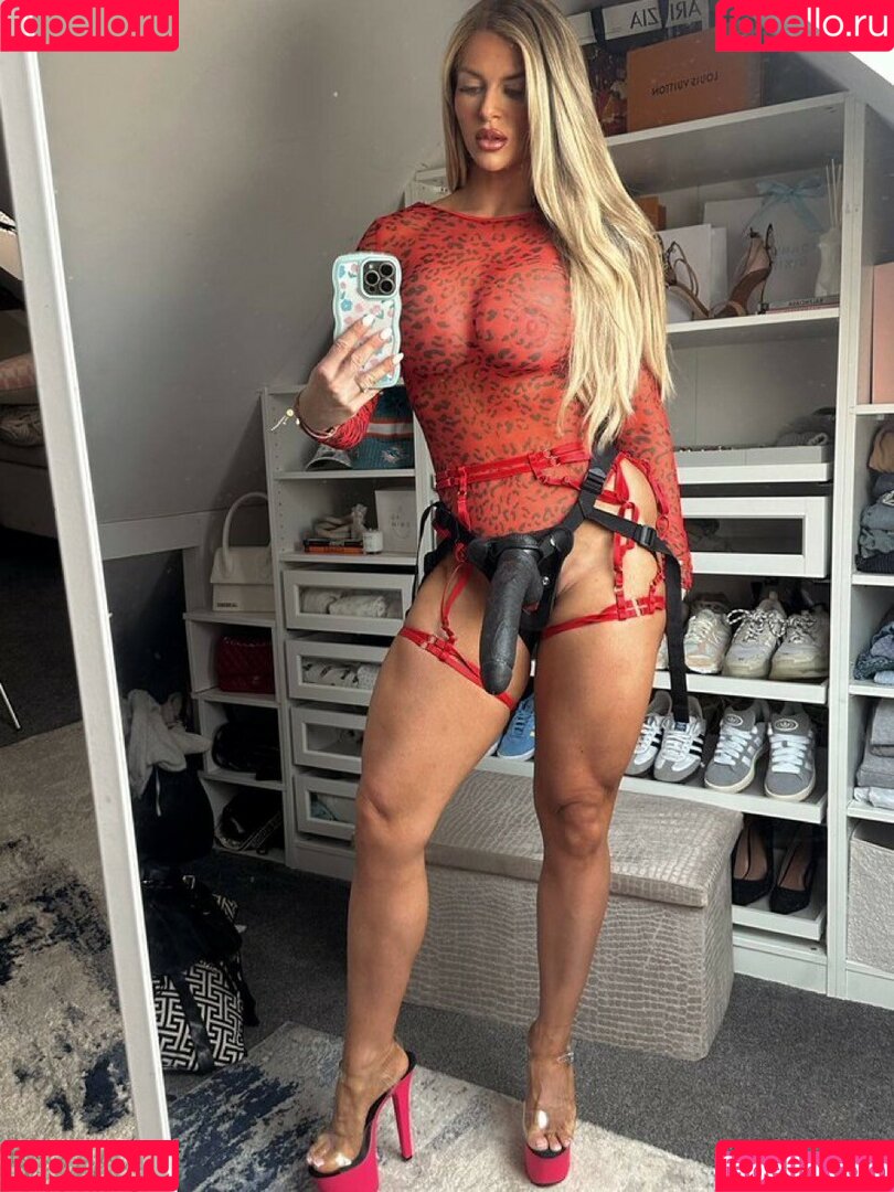 Ashley Hook Onlyfans Photo Gallery 