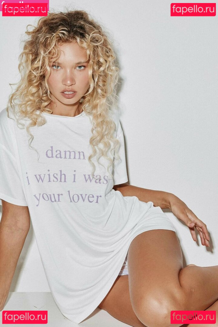 Olya Dmitrievskaya Nude Onlyfans Photo 22