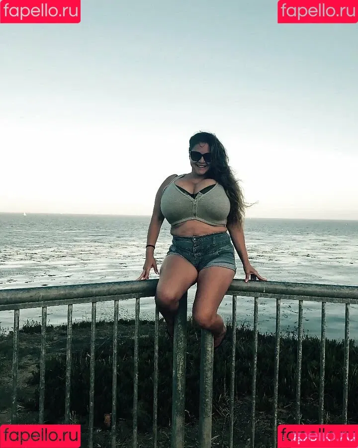 Alaura Grey Onlyfans Photo Gallery 