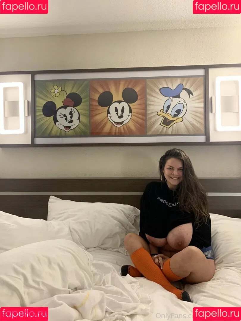 Alaura Grey Onlyfans Photo Gallery 