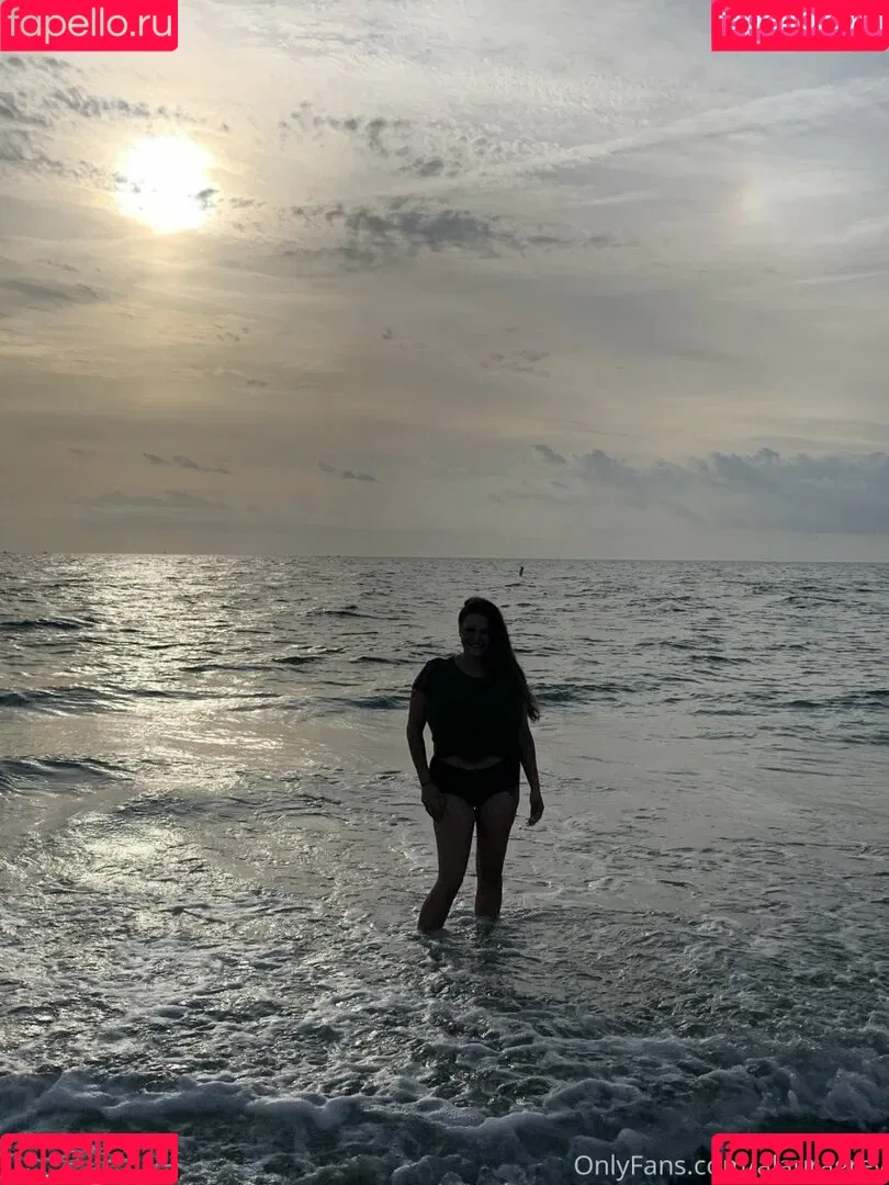 Alaura Grey Onlyfans Photo Gallery 