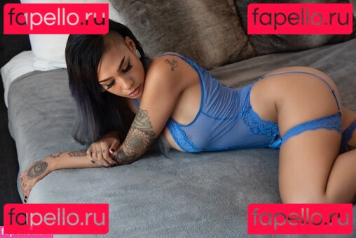 Fawn Winters SG Nude Onlyfans Photo 6
