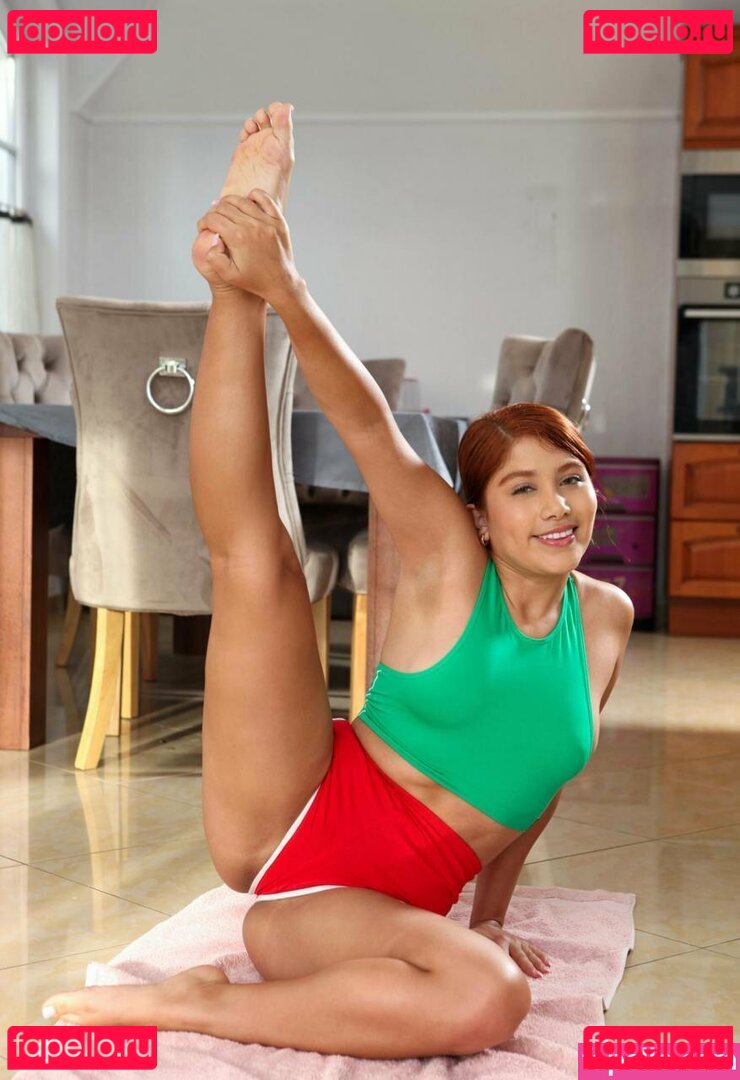 marinagoldvip Nude Onlyfans Photo 10