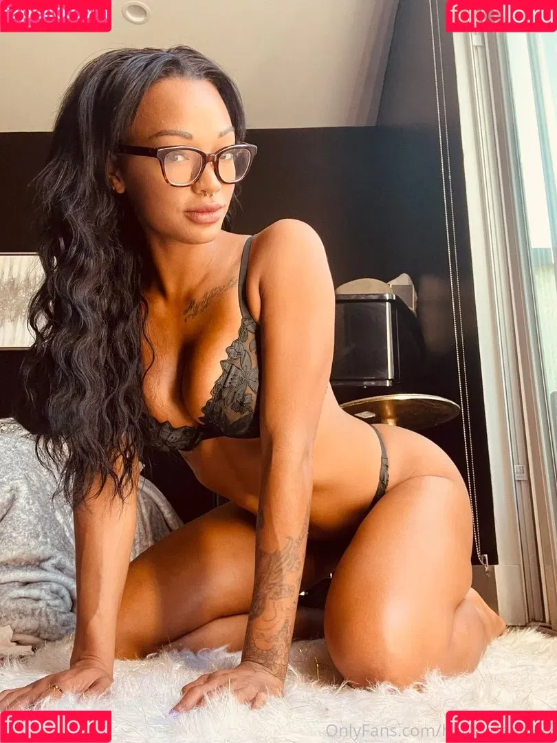 Harley Dean Onlyfans Photo Gallery 